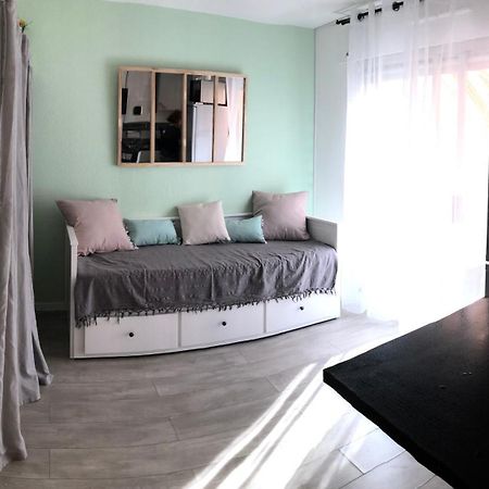 Studio Avec Terrasse Et Piscine Bandol Ngoại thất bức ảnh