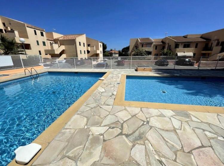 Studio Avec Terrasse Et Piscine Bandol Ngoại thất bức ảnh